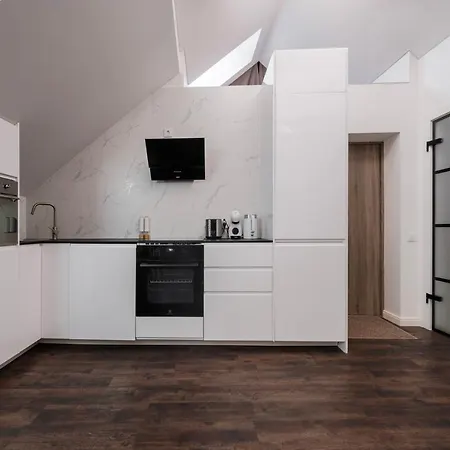 Apartment Bravo