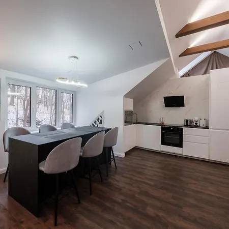 Apartment Bravo